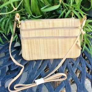 LSJ Collection Womens Clutch. Color Natural (Tan). Sz 8 x 6***